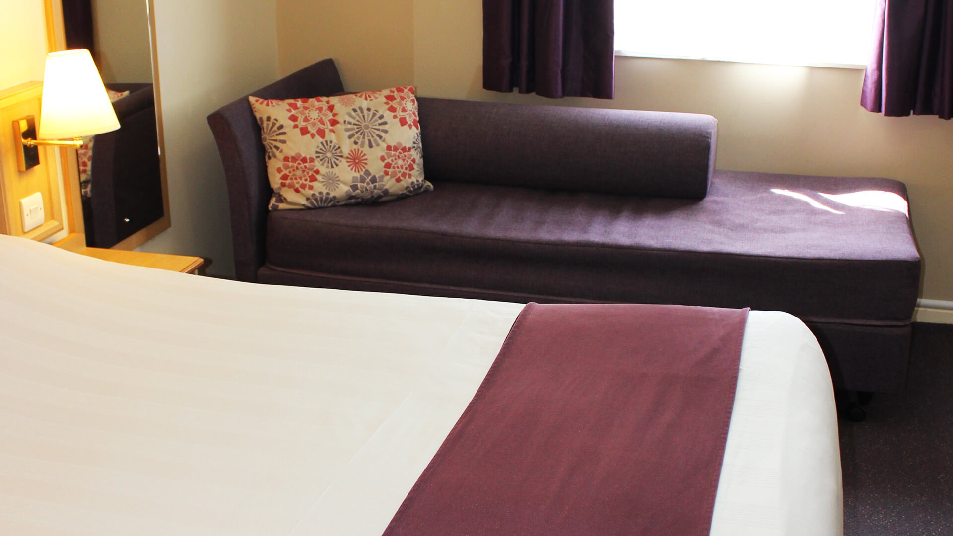 M lodge Manchester 14